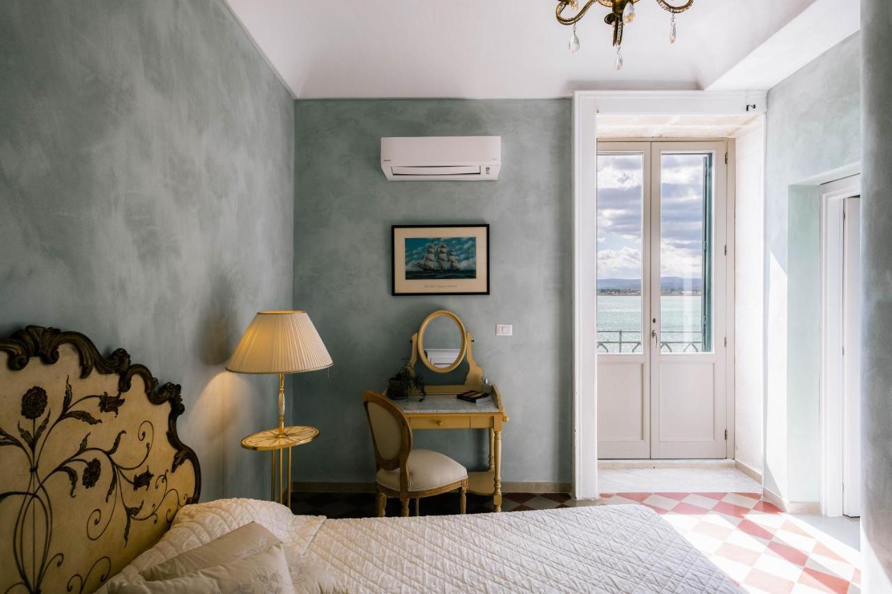 Dimora Di Ulisse Sea View Holiday Apartment Siraküza Dış mekan fotoğraf